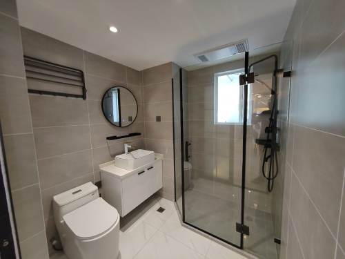 Housing image — Bathroom