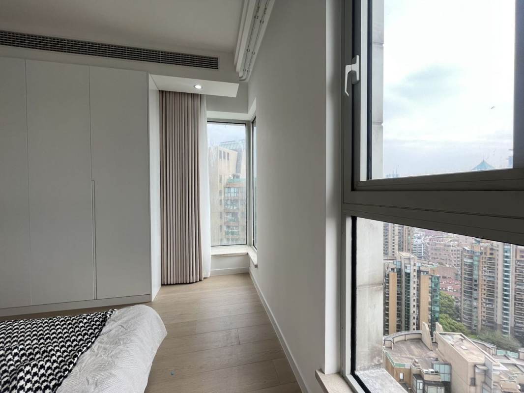Housing image — Bedroom