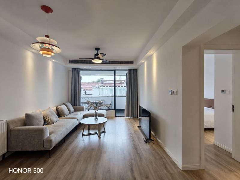 Housing image — Living Room