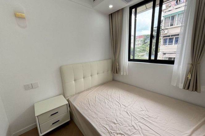 1BR Apartment in Tianshan (L2/L15)