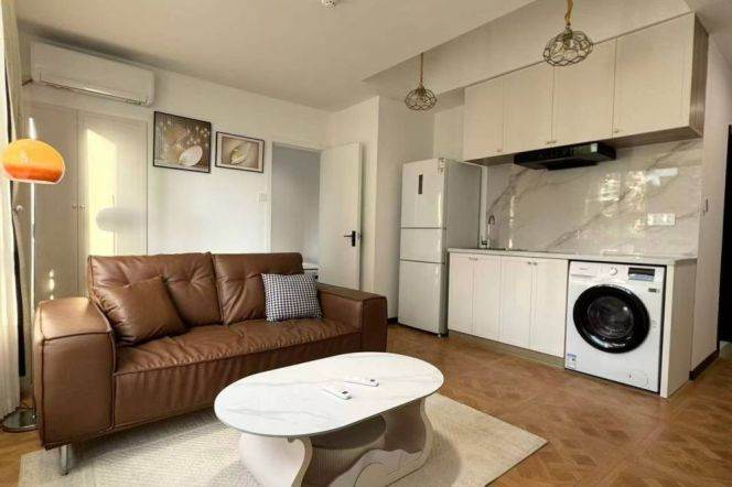 1BR Apartment near People's Square (L1/L2/L8)