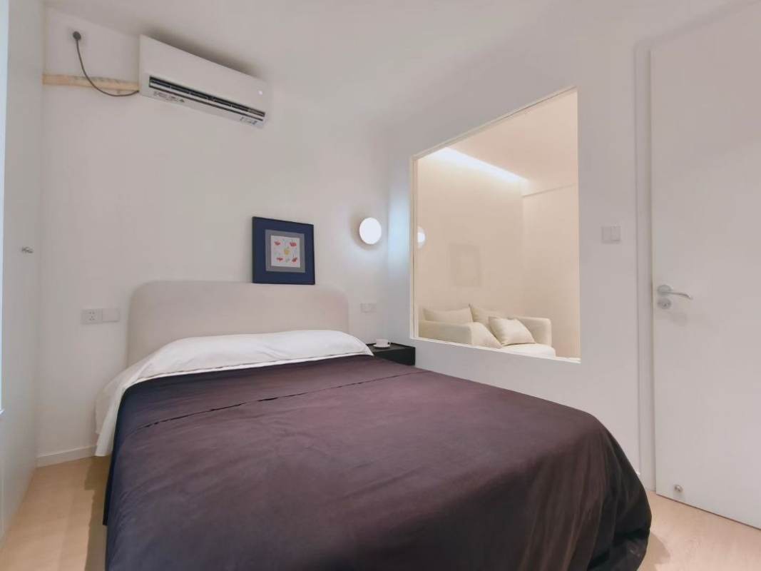 Housing image — Bedroom