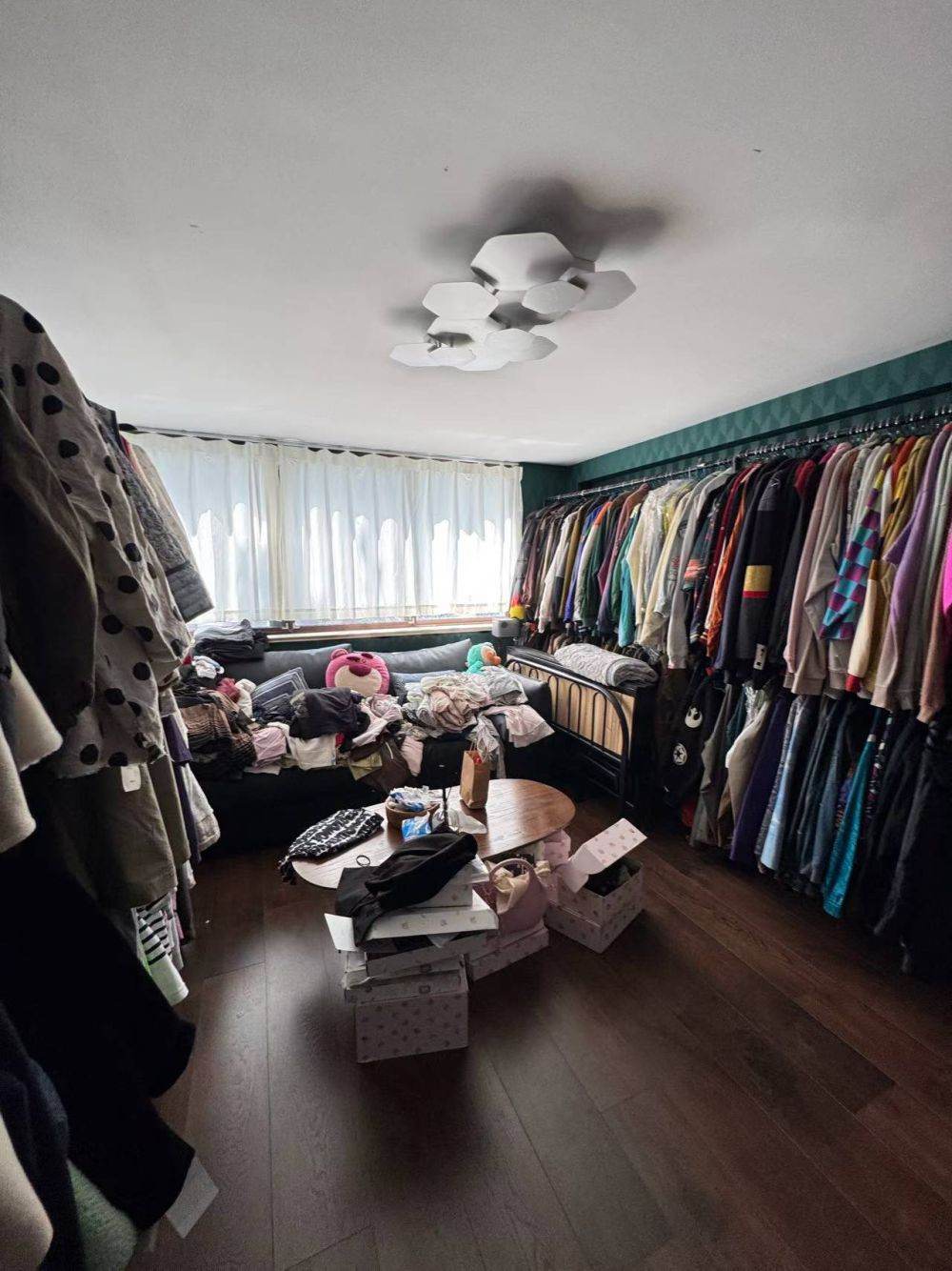 Housing image — Bedroom