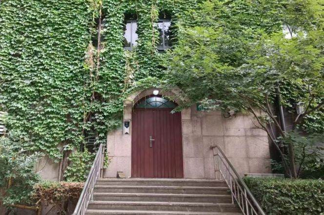5BR Apartment in Old Xuhui (L9/L12)