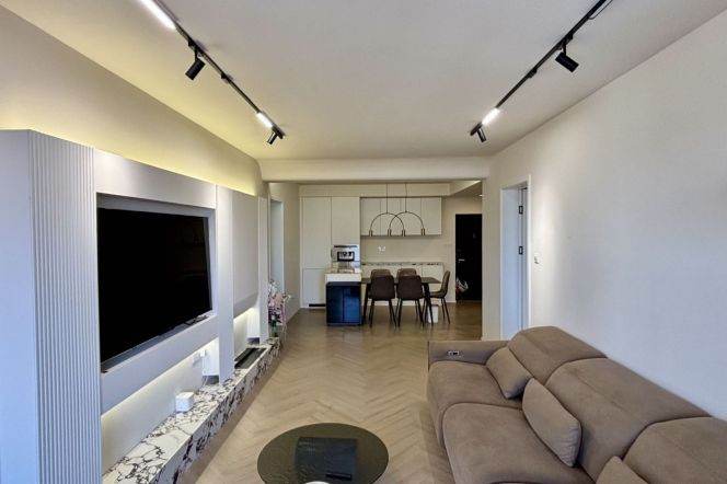 3BR Apartment near People's Square