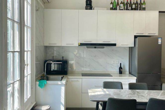 1BR Apartment near Dapuqiao Metro (L9)