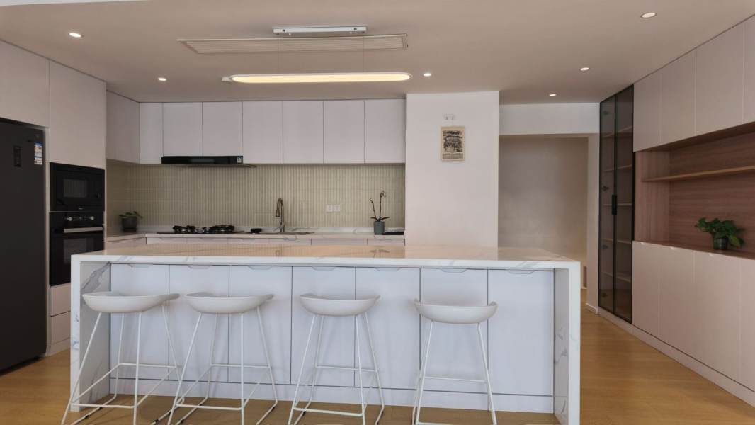 Housing image — Kitchen