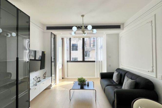 1BR Apartment near Zhongshan Park Metro
