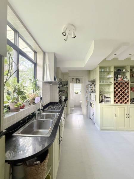 Housing image — Kitchen