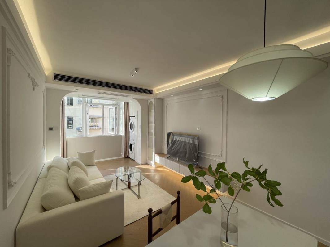Housing image — Living Room