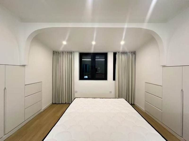 Housing image — Bedroom