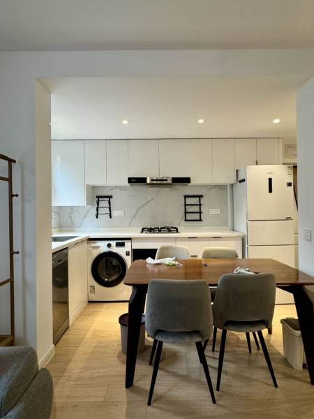 Housing image — Dining Area