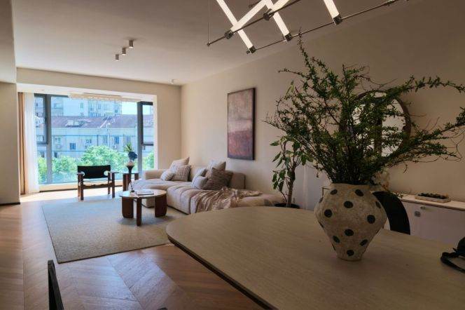 3BR Apartment near Zhongshan Park with Green View (L2/L3/L4)