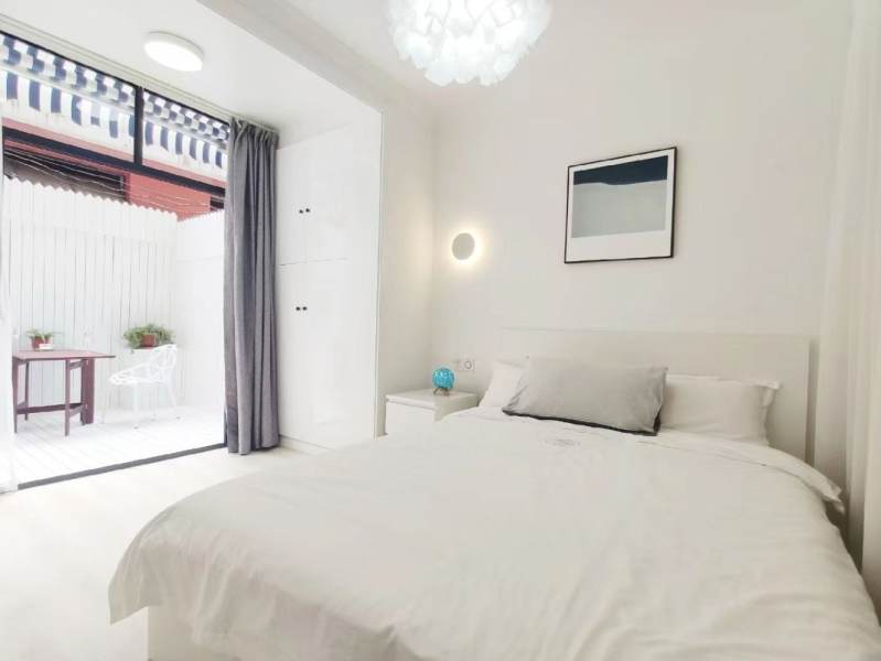 Housing image — Bedroom
