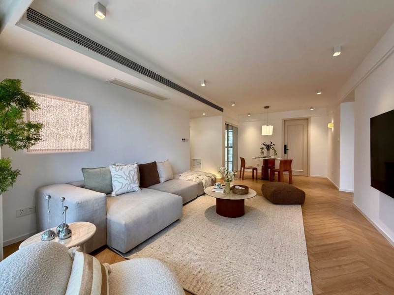 Housing image — Living Room