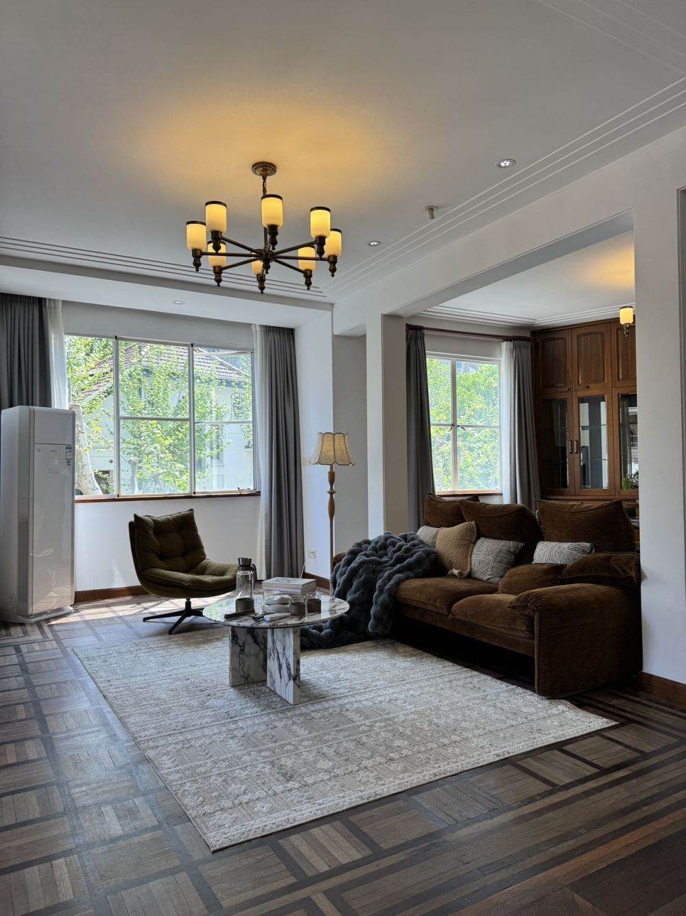 Housing image — Living Room