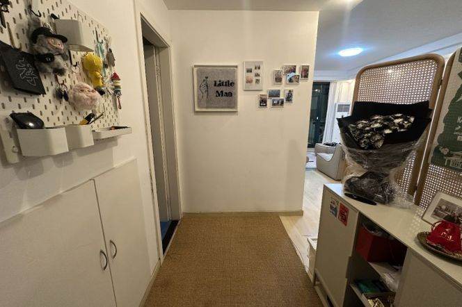 Spacious 2BR Apartment near Shanghai Jiao Tong University (L1/L9/L11)