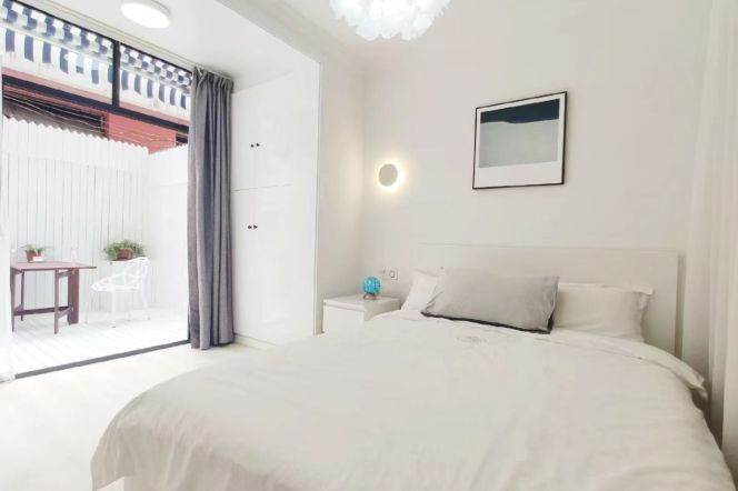 1BR Apartment near Zhongshan Park with Private Garden (L2/L3/L4)