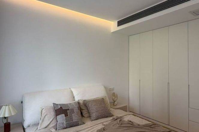 2BR Apartment in Xujiahui (L1/L9/L11)