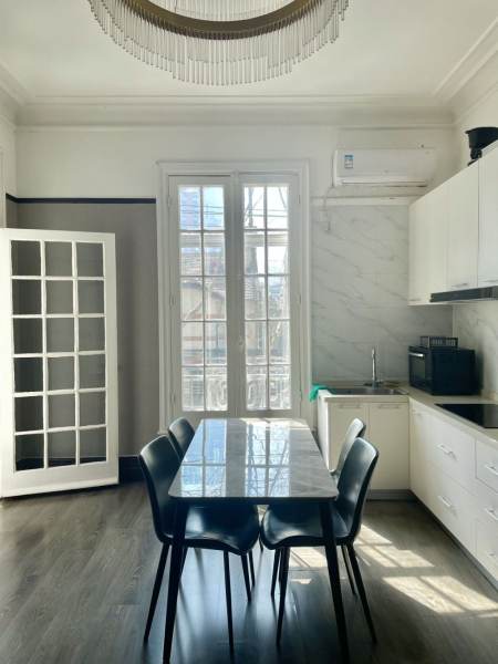 Housing image — Dining Area