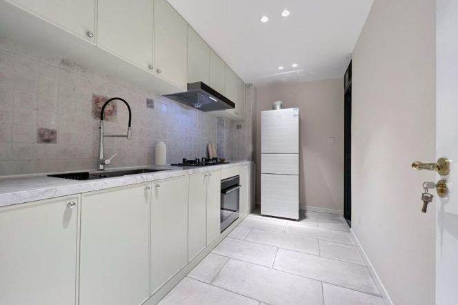 2BR Apartment near Zhongshan Park (L2/L3/L4)