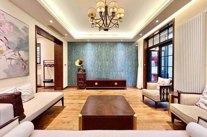 5BR Apartment in Old Xuhui with Private Garden (L1/L7/L10)