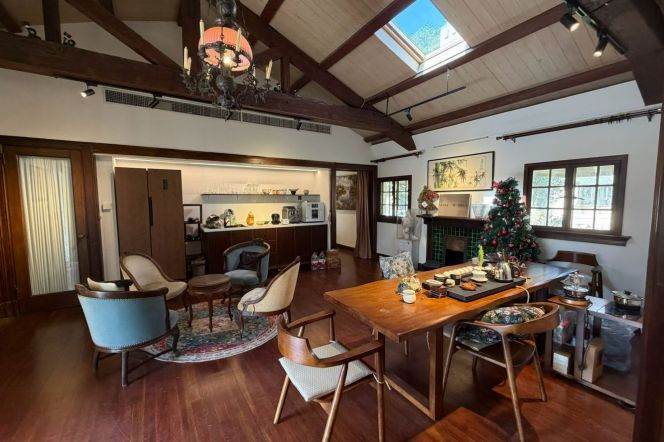 Spacious 1BR Lane House in Old Xuhui