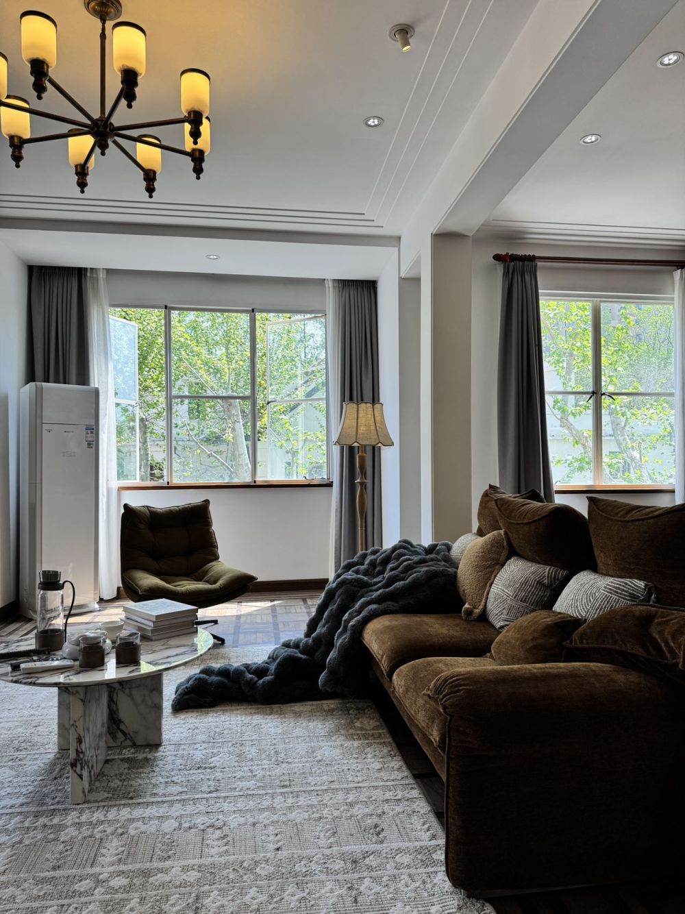 Housing image — Living Room