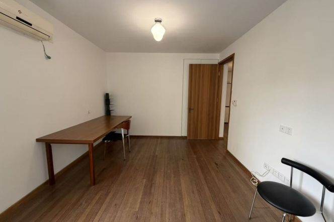 2BR Apartment in Old Xuhui
