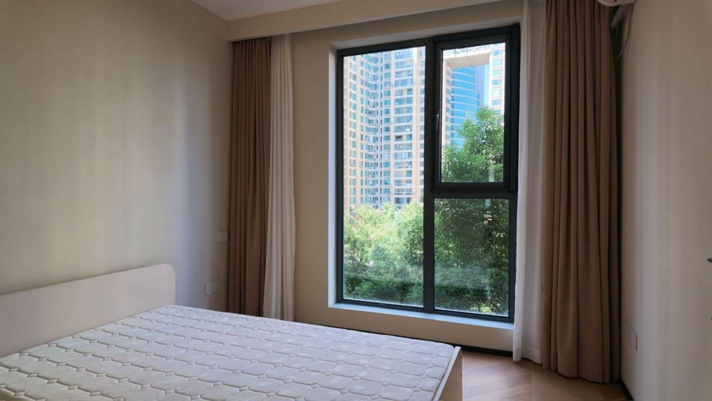 Housing image — Bedroom
