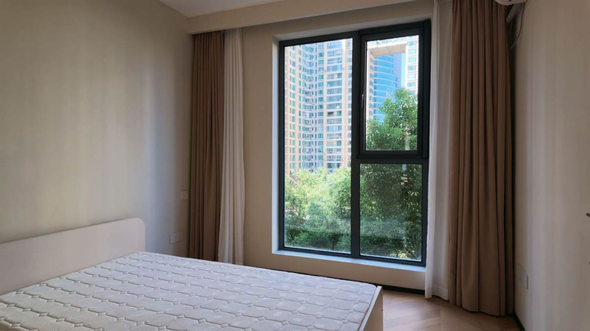 Housing image — Bedroom