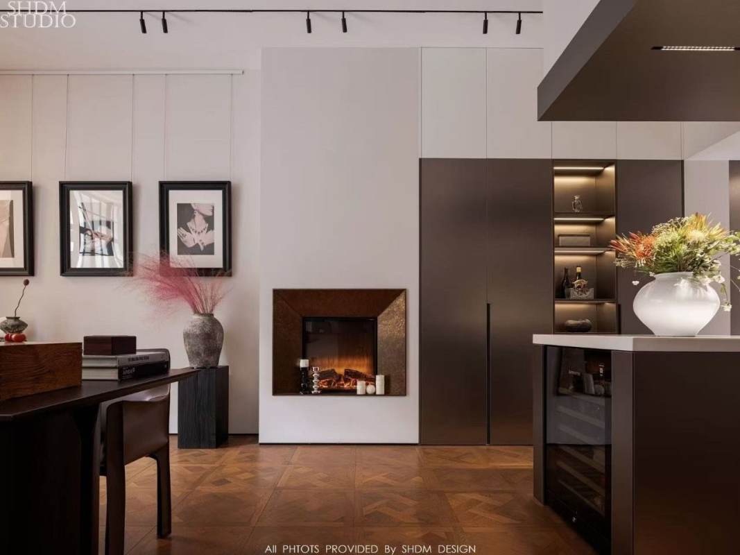 Housing image — Living Room