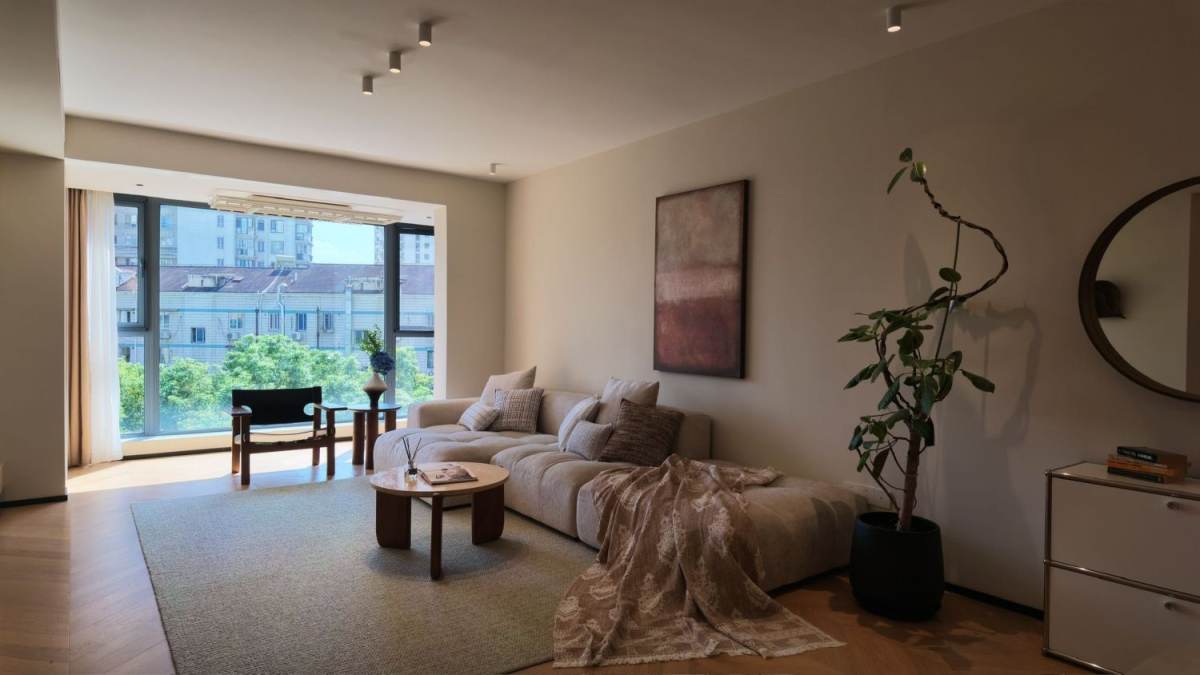 Housing image — Living Room