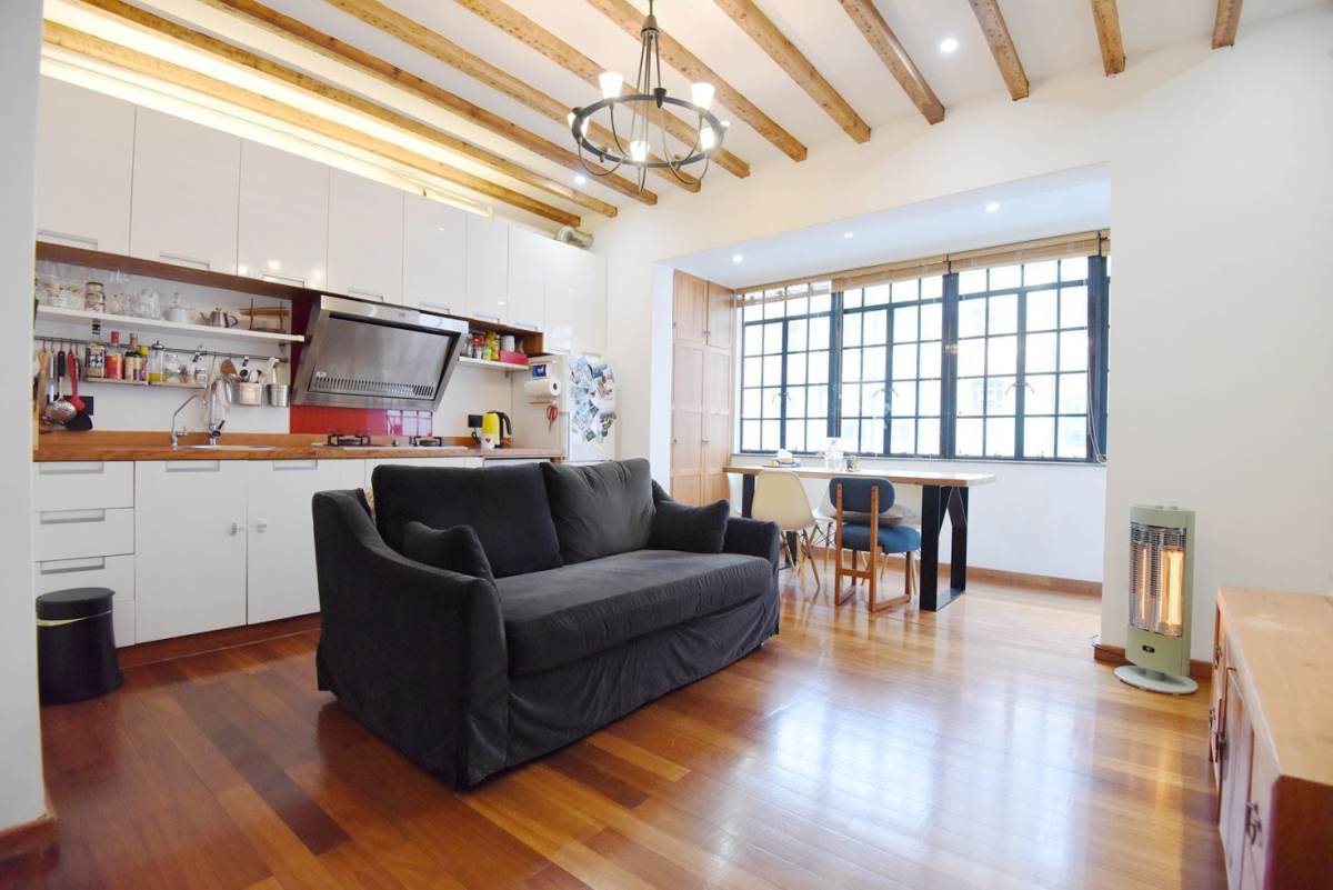 Housing image — Living Room