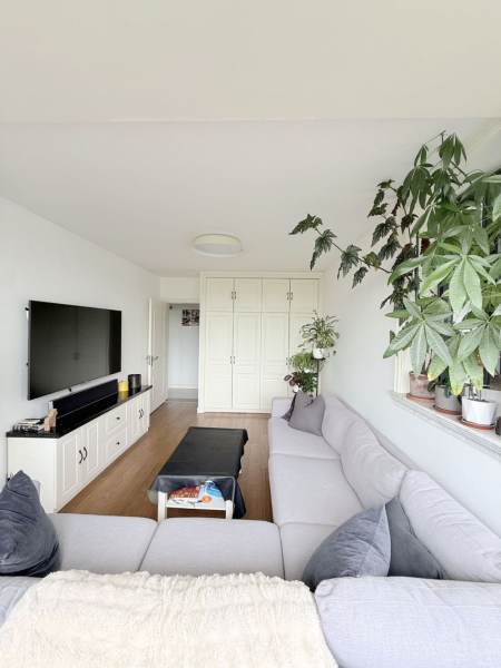 Housing image — Living Room