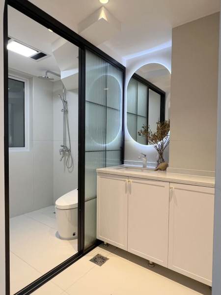 Housing image — Bathroom
