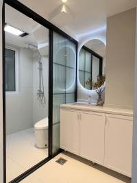 Housing image — Bathroom