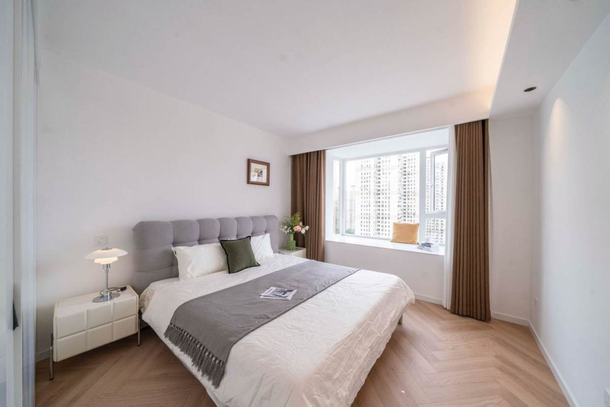 Housing image — Bedroom