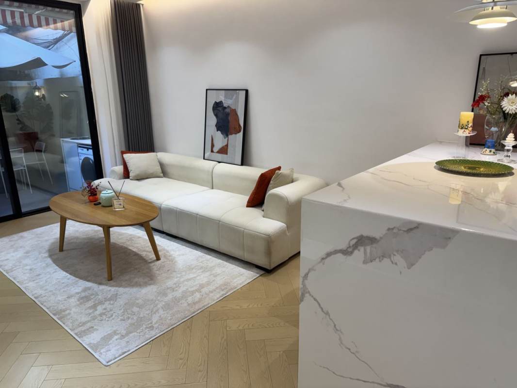 Housing image — Living Room