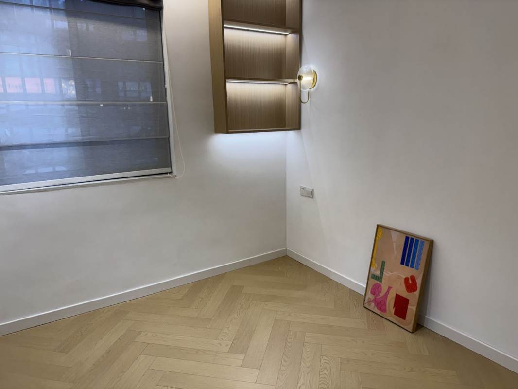 Housing image — Bedroom