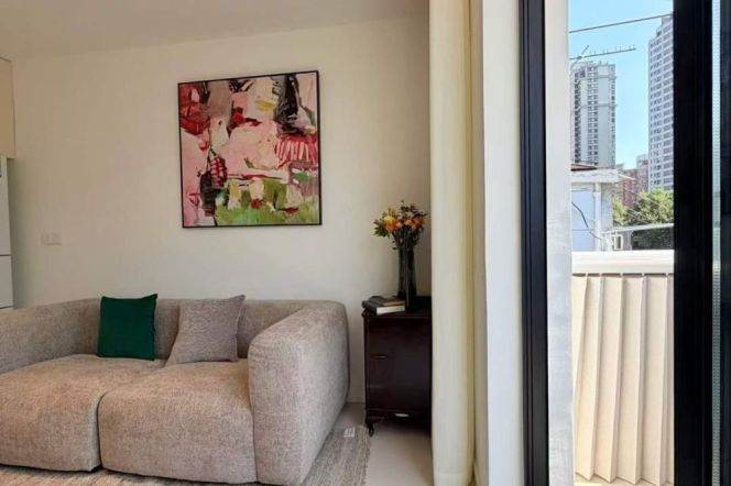 1BR Apartment in Old Xuhui