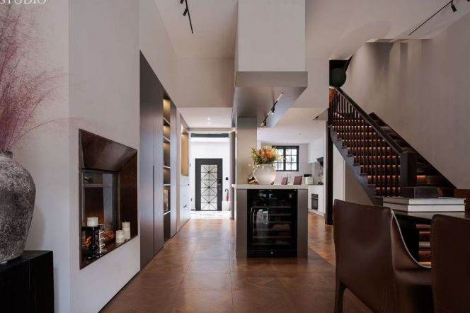 Spacious 3BR Lane House near Xintiandi Metro with Terrace (L10/L13)