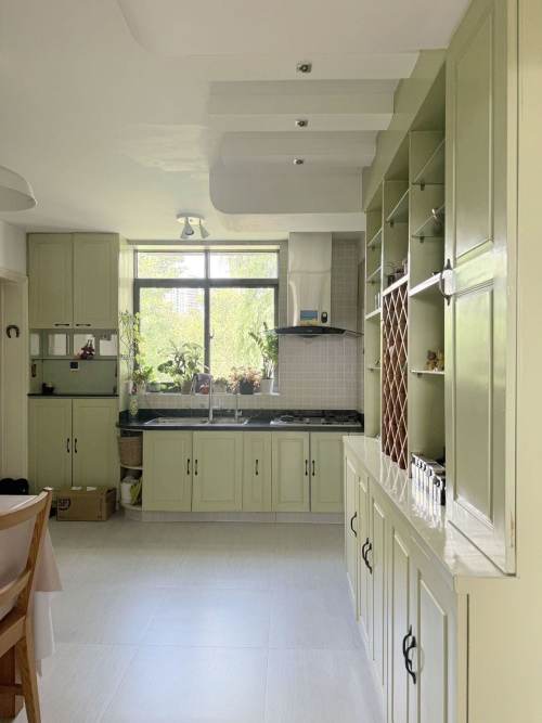 Housing image — Kitchen