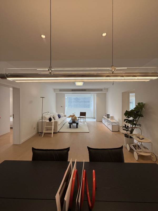 Housing image — Living Room