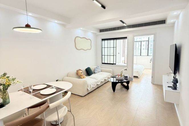 1BR Apartment near Zhongshan Park (L2/L3/L4)