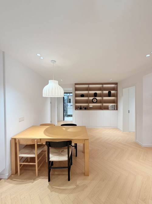 Housing image — Dining Area