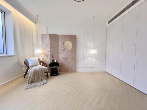 Housing image — Bedroom