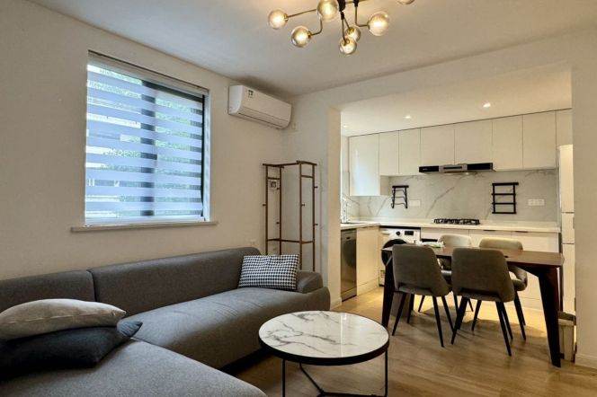 3BR Apartment in Old Xuhui (L10/L11)