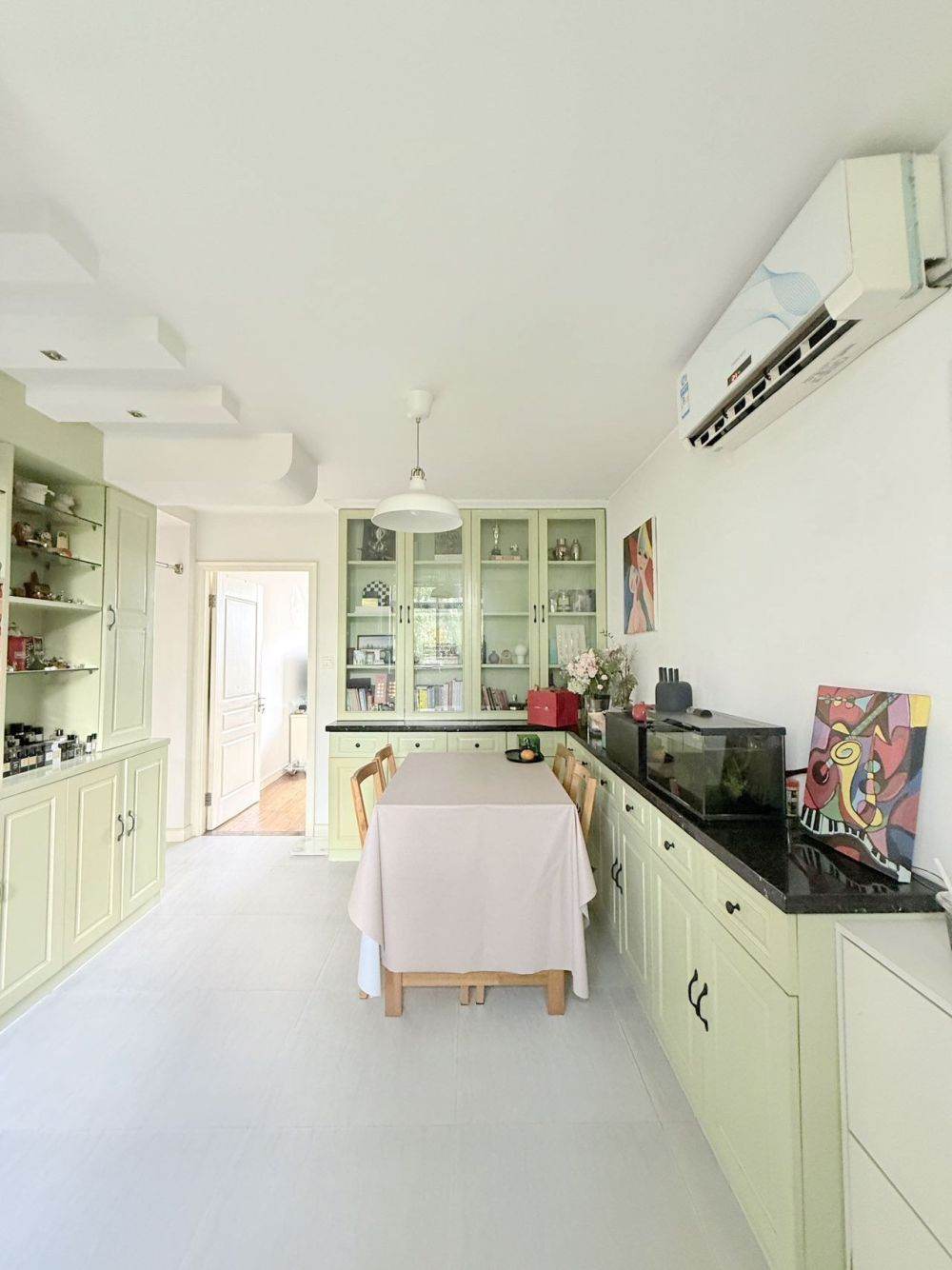 Housing image — Kitchen