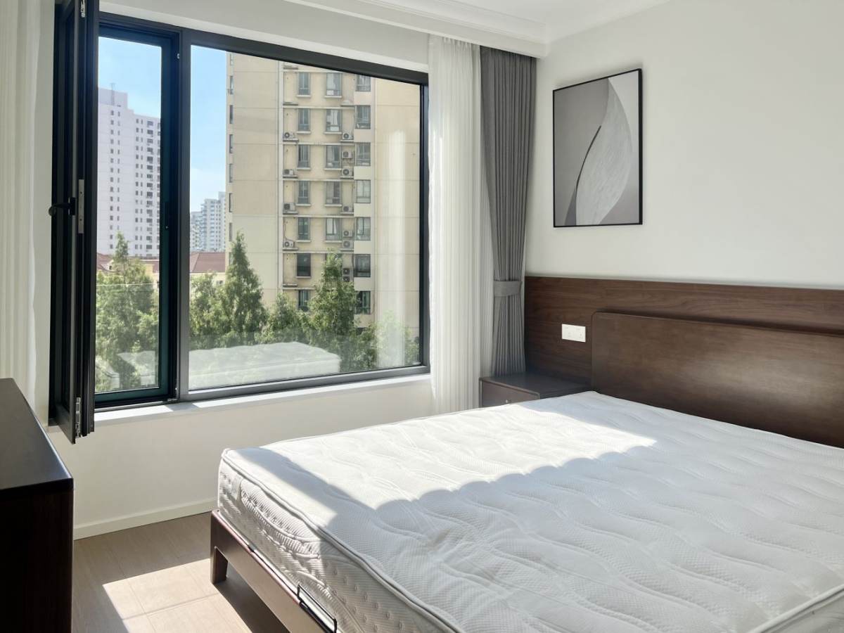 Housing image — Bedroom